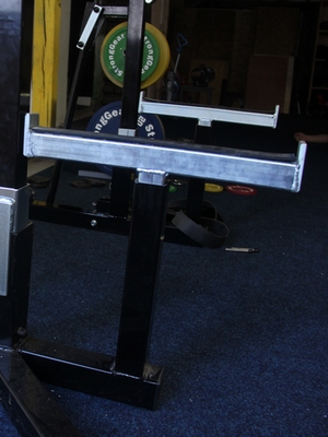 steel decor posilovaci stroje power combo rack ipf